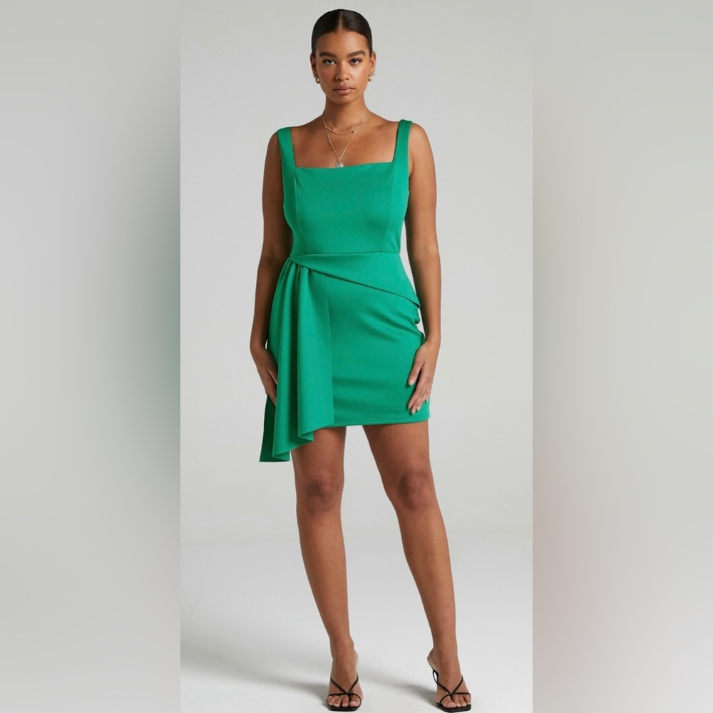 🆕 Showpo Dakarai Dress in Jade